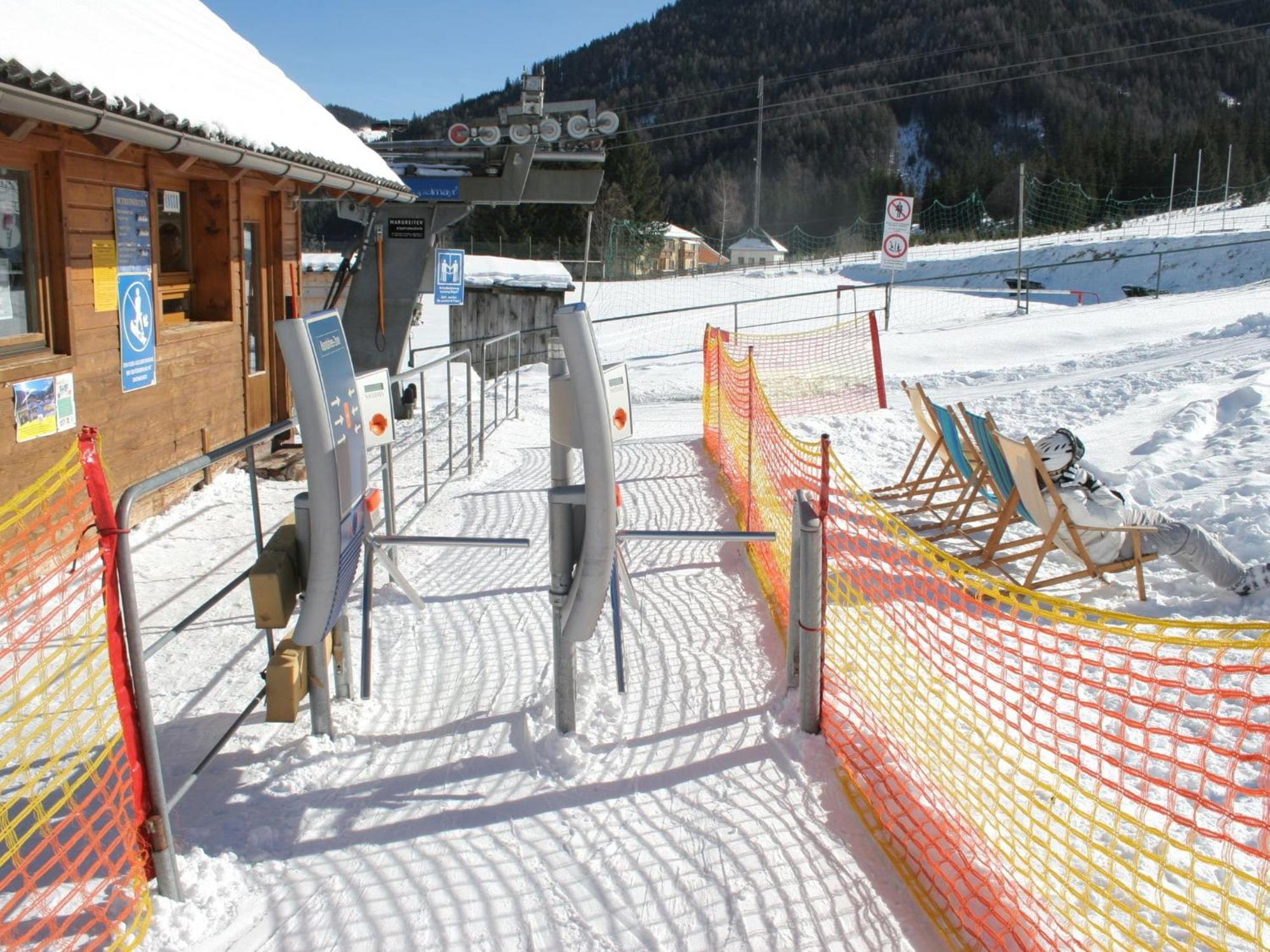 Chalet In Hohentauern Near Ski Area With Sauna Extérieur photo